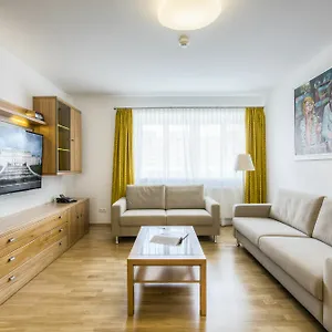 Grand , Viena Austria